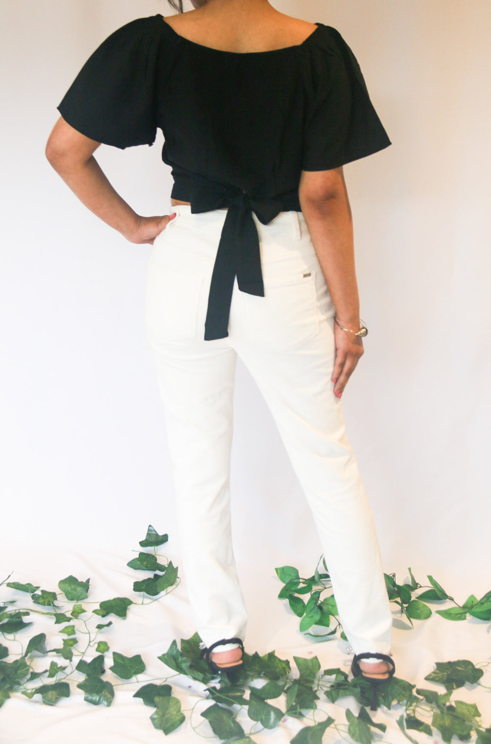 Brooke - Linen Crop Top - Black